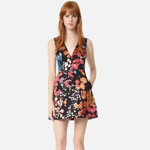 Alice + Olivia Patty Print V Neck Lantern Dress in Floral Field Burnout Pockets